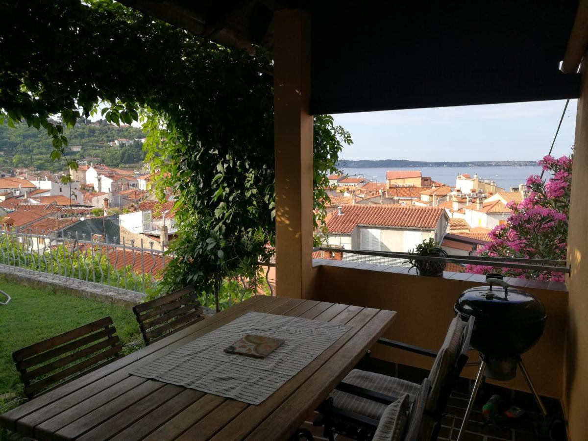 Holiday Home Amazing View بيران المظهر الخارجي الصورة